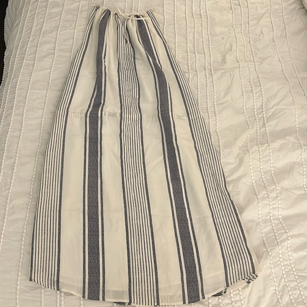 100% Silk Joie Dress size Medium